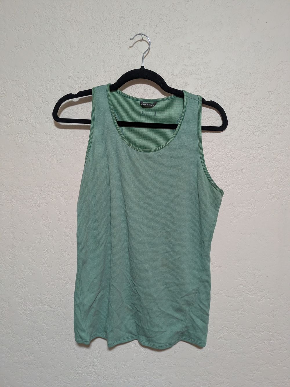 Classic Scoop Neck Tank Top - Sage Green